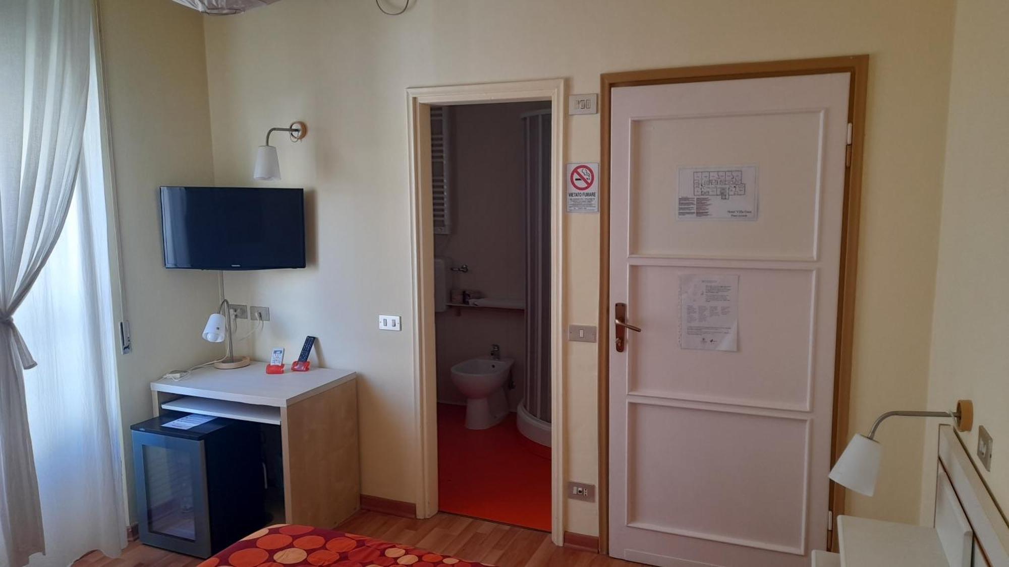 Albergo Villa Gaia Кианчано Терме Екстериор снимка
